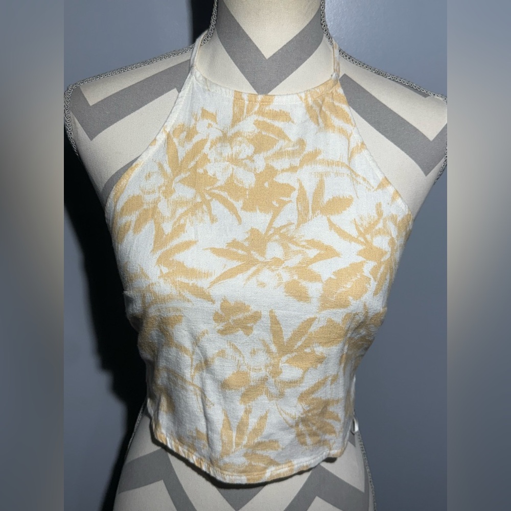 Abercrombie & Fitch Yellow and White Floral Crop Top